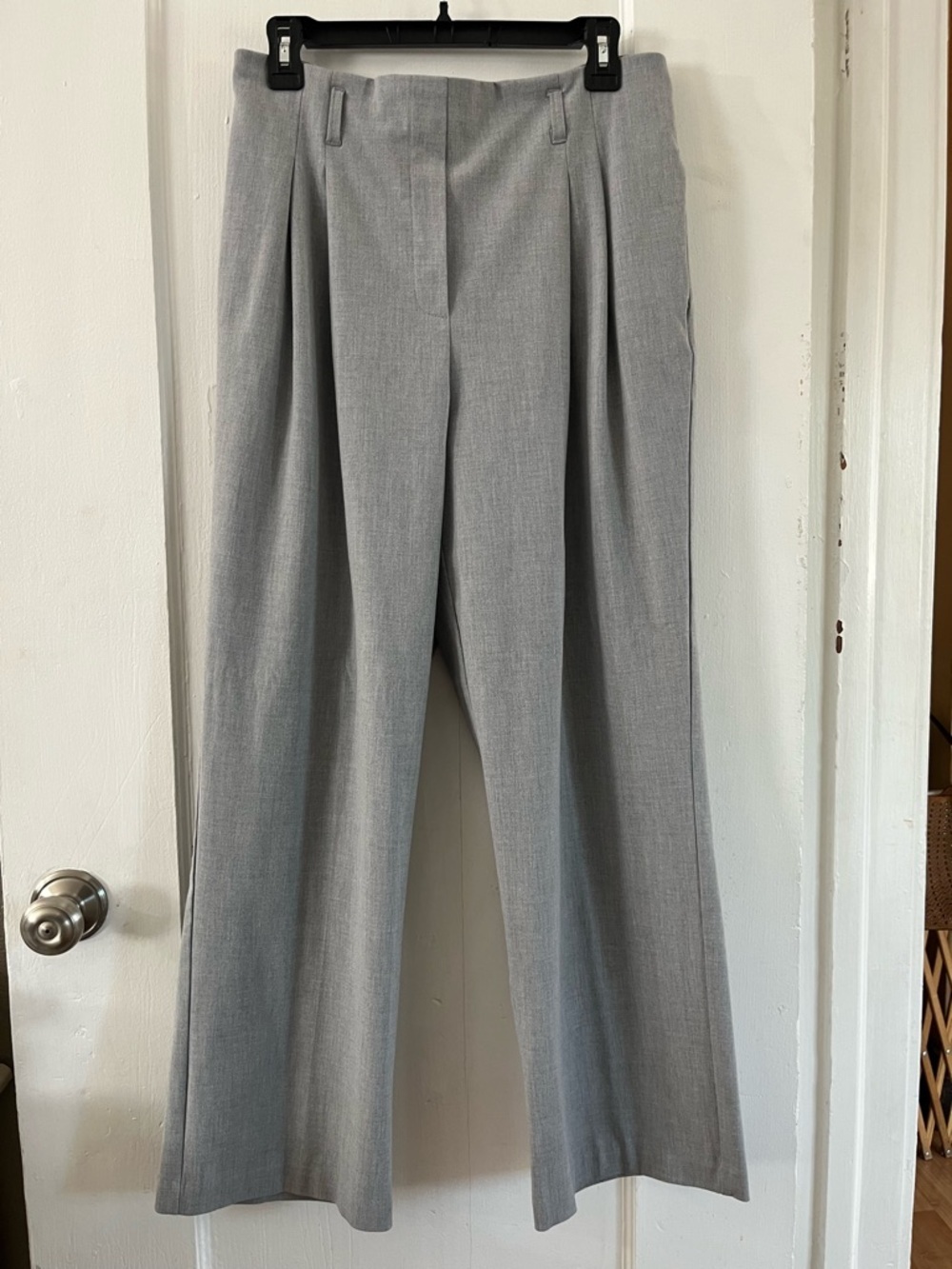 Rachel Zoe Pleated Wide-Leg High-Rise Pull-On Trousers - Light Gray Size 8 - Picture 3 of 15